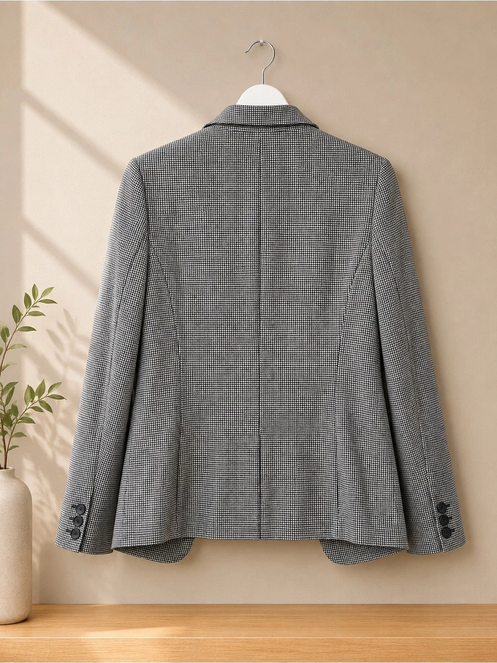 Banana Republic Black & White Houndstooth Blazer